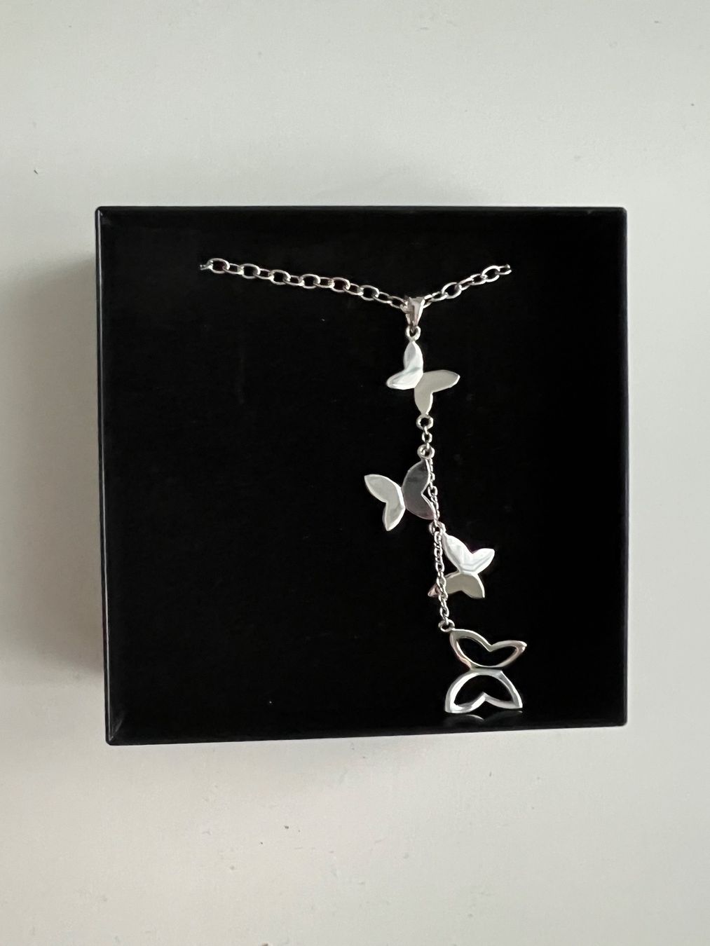 Amor Catenine: Kette mit Schmetterlinge – Nuovo (secondo la descrizione) da Schaffhausen venduto da mary.d