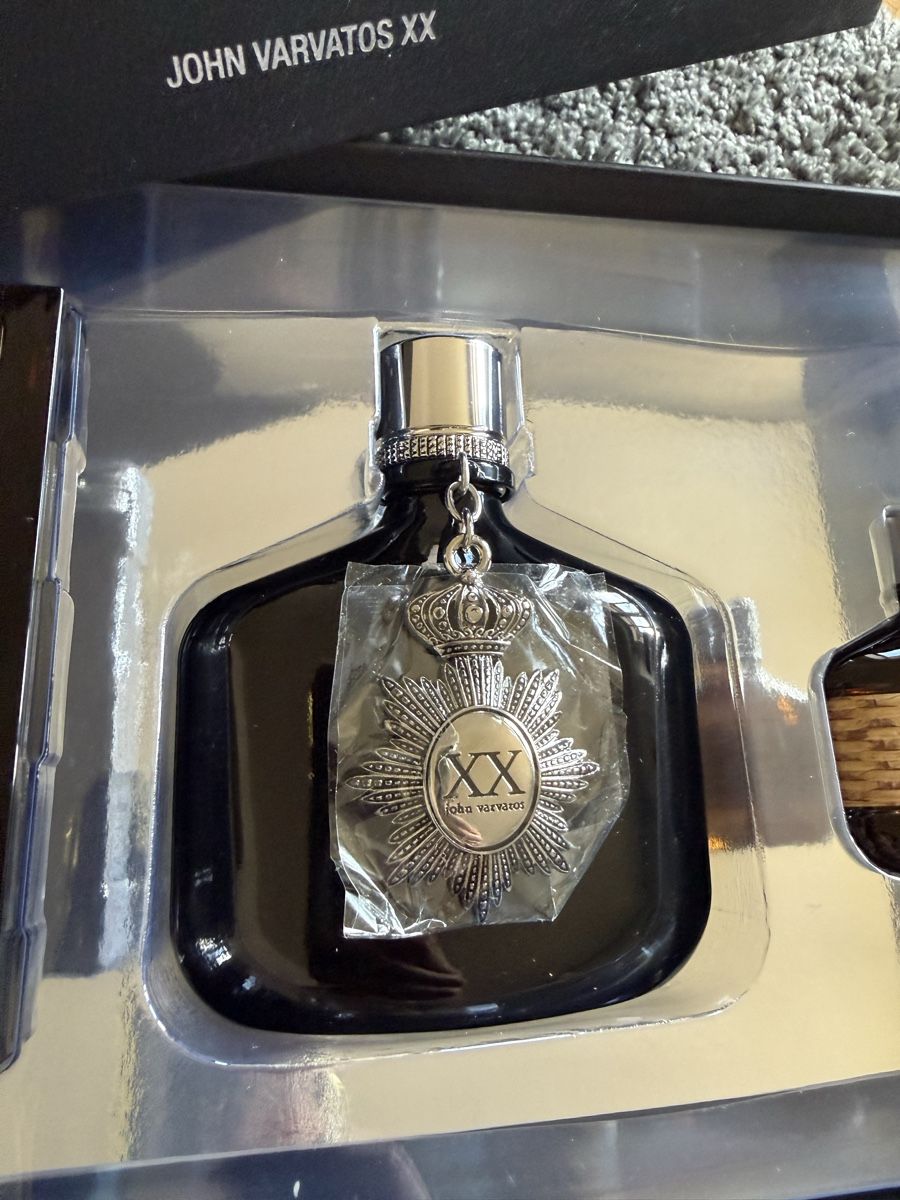 John Varvatos Parfum & Eau de Toilette: John Varvatos XX Set – Neu und originalverpackt aus Oberglatt ZH von sam_vs55 2