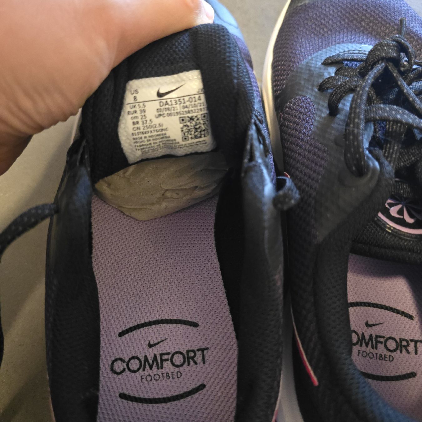 Nike Scarpe da donna: Nike – Nuovo e nell'imballaggio originale da Zürich venduto da lar_d9pc 2