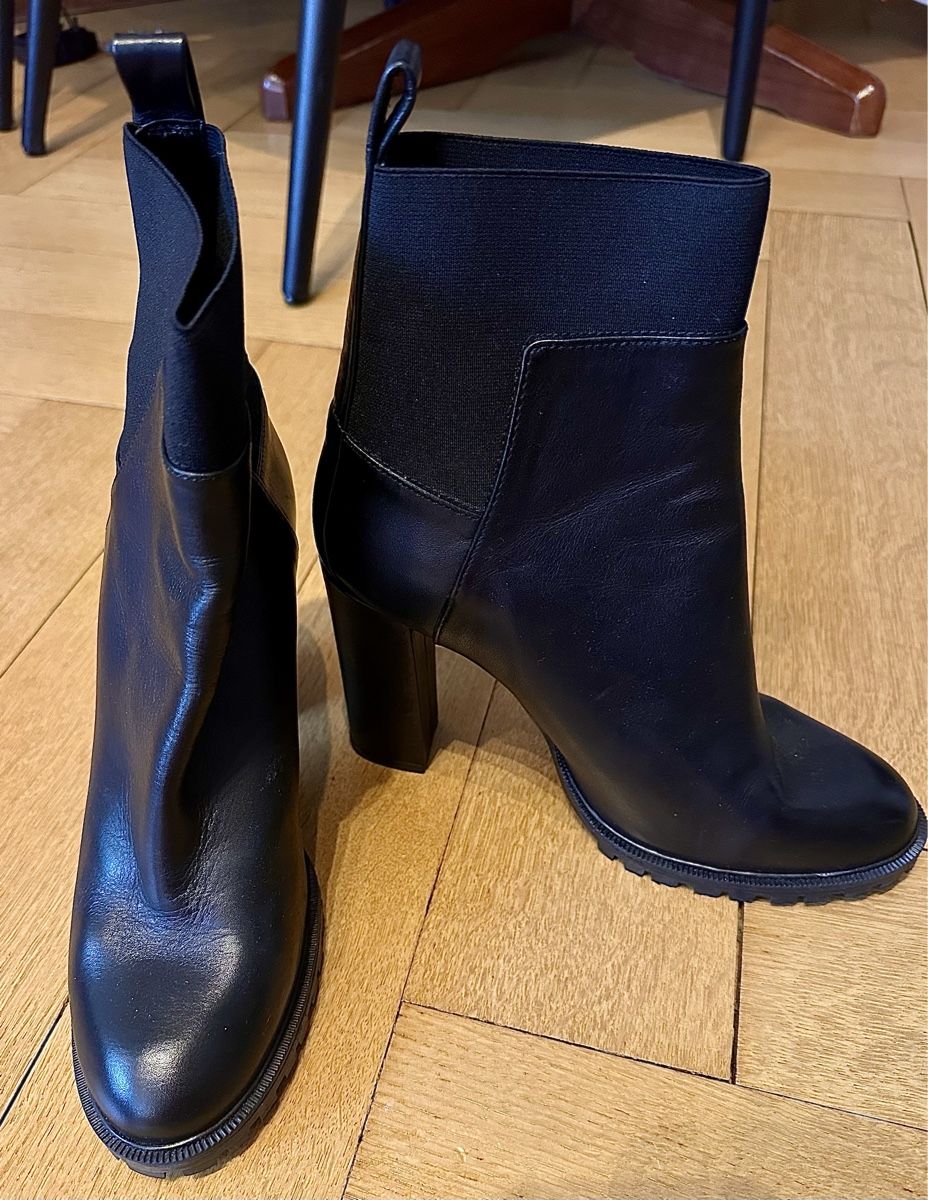 Zara Chaussures femmes: Stiefel echt Leder Zara Gr. 40 – D'occasion à Zürich par Lena.17