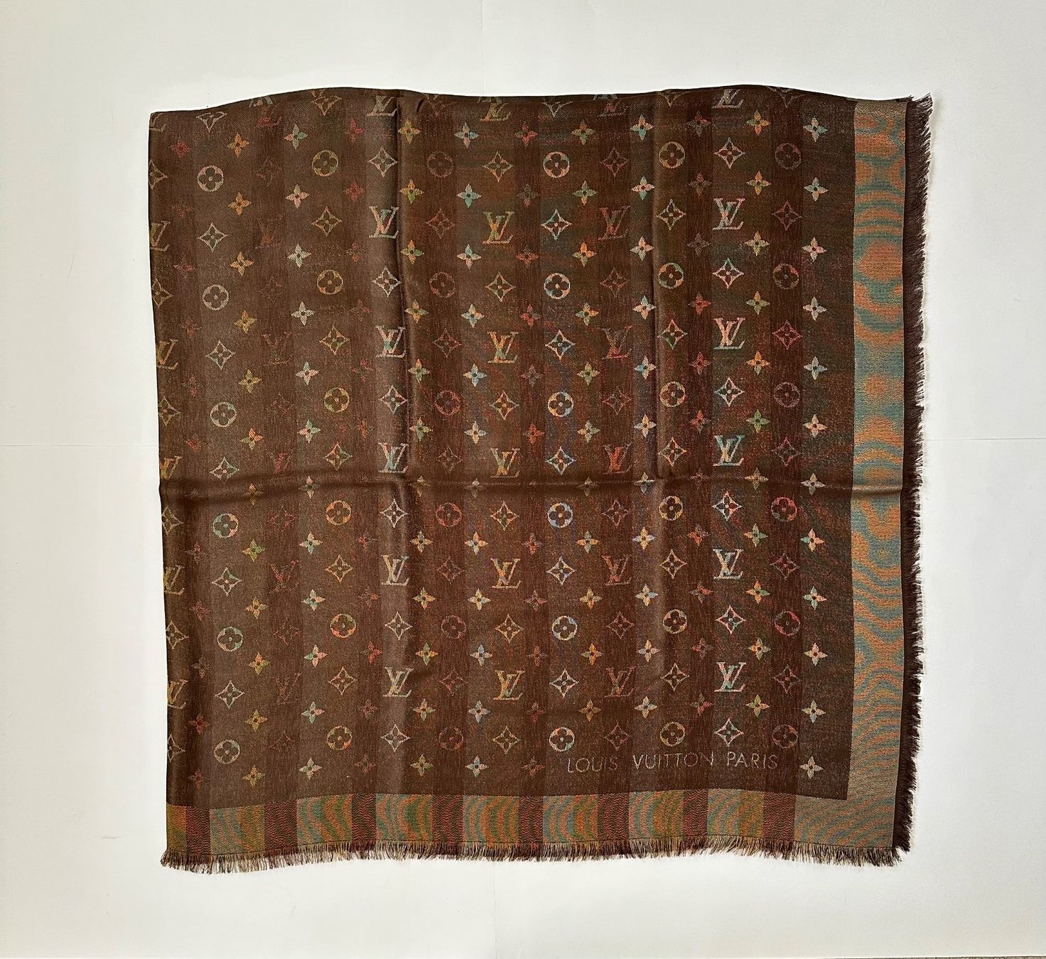 Louis Vuitton Foulards & écharpes: Louis Vuitton Monogram – Neuf (Voir description) à Pregassona par Reluxuryspace 1