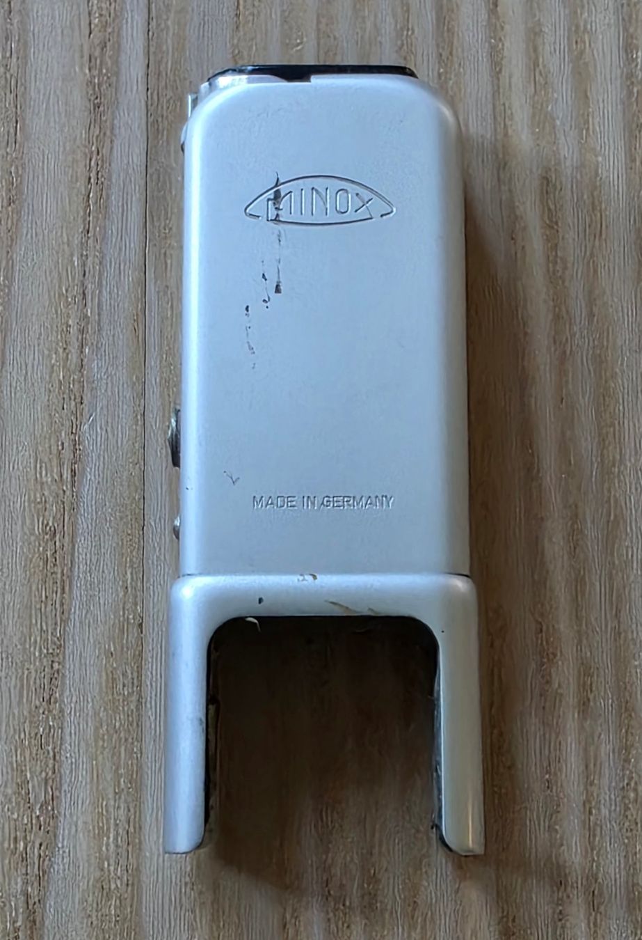 Minox Flashs: Minox Halter für Blitzwürfel Blitz – D'occasion à Stein SG par nxr_vzv9 2