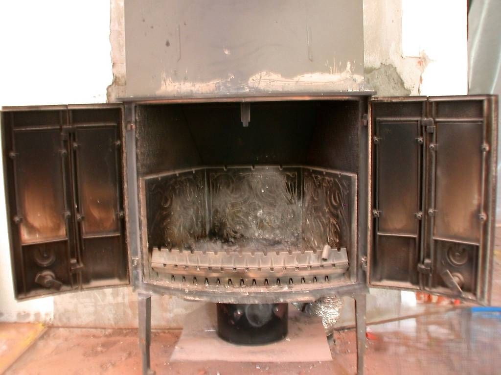 Cheminée: Warmluft- Cheminée- Einsatz – D'occasion à Winterthur par BauTeilLaden2000 1