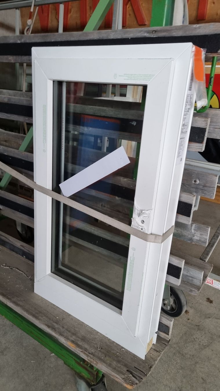 Finestre: Fenster Kunststoff-Alu – Nuovo (secondo la descrizione) da Sachseln venduto da karo-holz 1