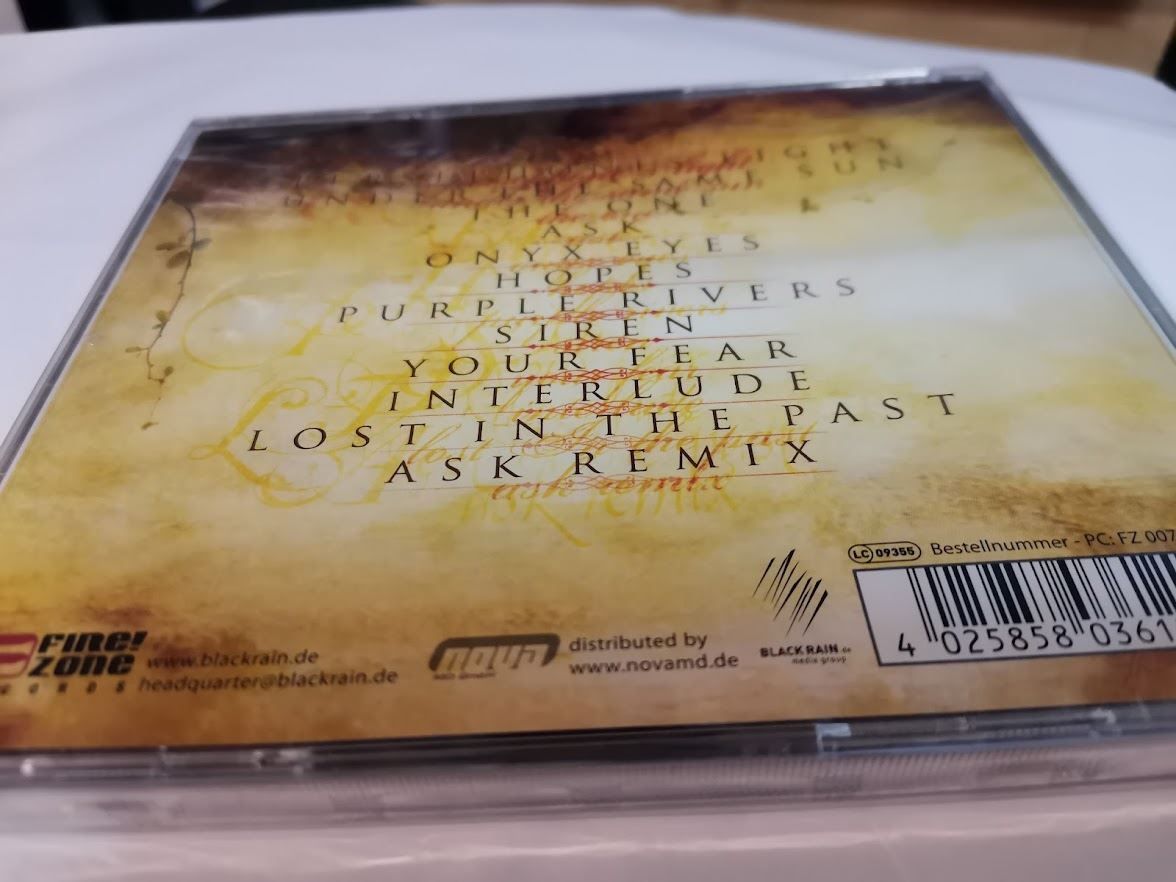 CD: Onyx Eyes Delights and Tears CD – Nuovo (secondo la descrizione) da Zofingen venduto da noise123 1