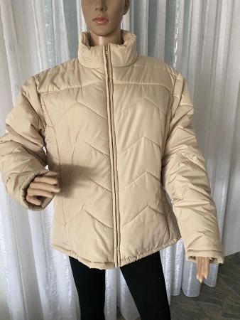Perfekter Auftritt - seltene edle Winterjacke, beige, L