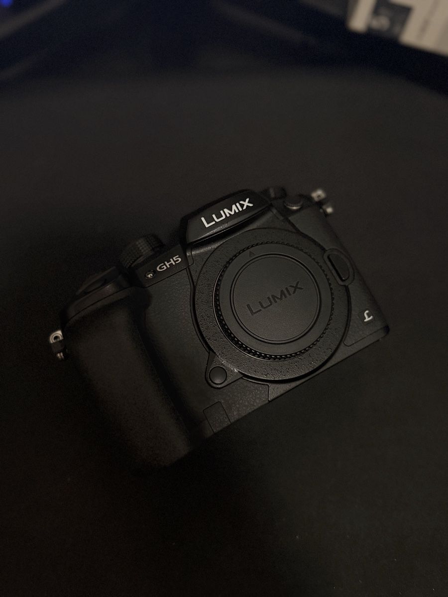 Panasonic Kamera: Panasonic GH5 Defekt – Gebraucht aus Unterentfelden von Cxcxxxx