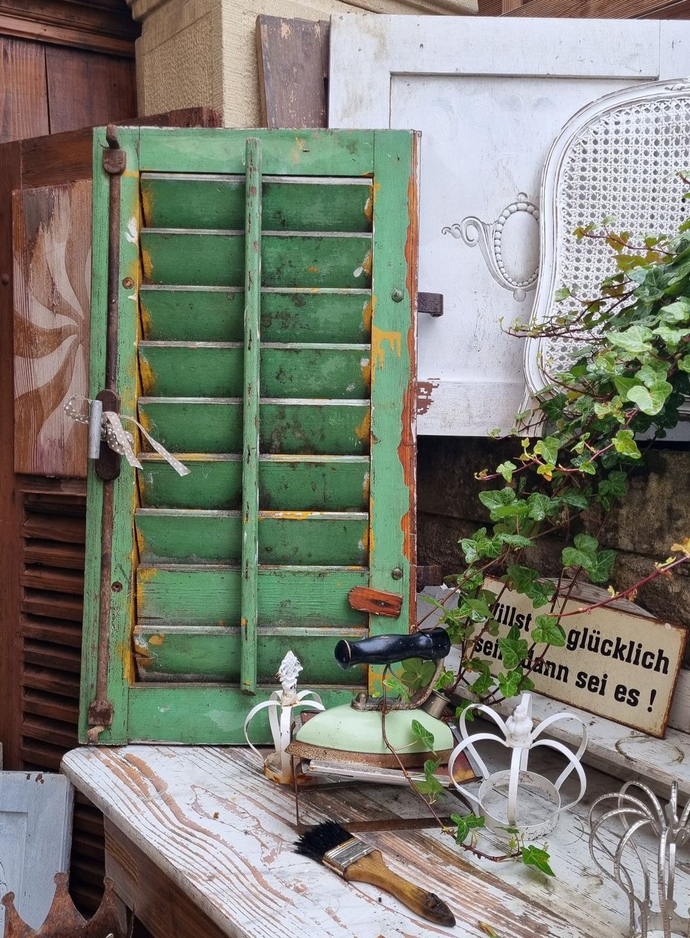 Volets: Antiker Fensterladen – D'occasion à Wohlen AG par Atelier-Elisa