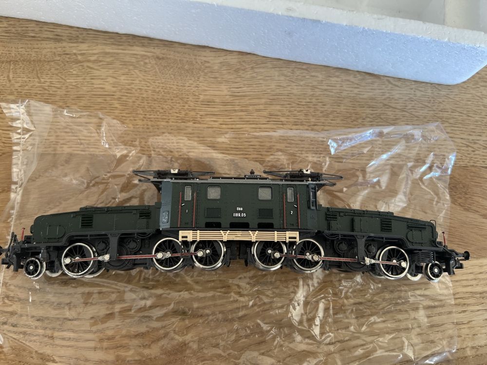 Elektrolokomotive Krokodil Roco BR 1189 rot | Acheter sur Ricardo