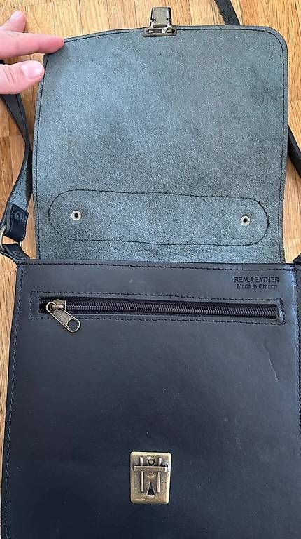 Borse da donna: Schwarze Ledertasche – Usato da Zuchwil venduto da lua_78hc 2