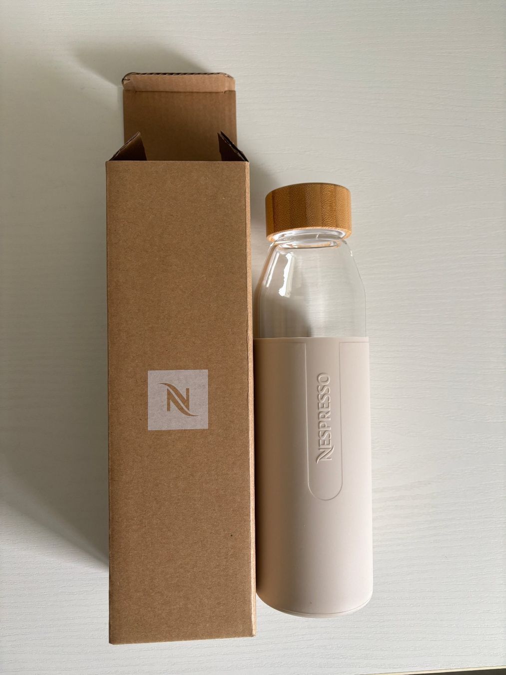 Nespresso Borracce & Thermos: Nespresso Water bottle 500ml, neu – Nuovo e nell'imballaggio originale da Nussbaumen AG venduto da Faxi2