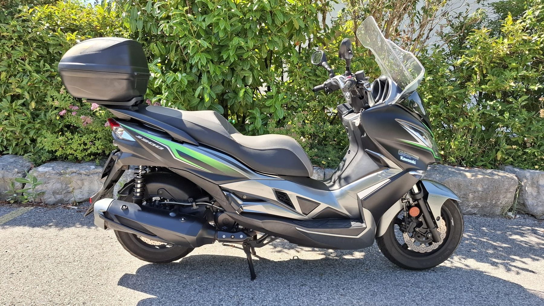 Kawasaki Scooters: Kawasaki J300SE – Gebraucht aus Moudon von adr_b9n5 2