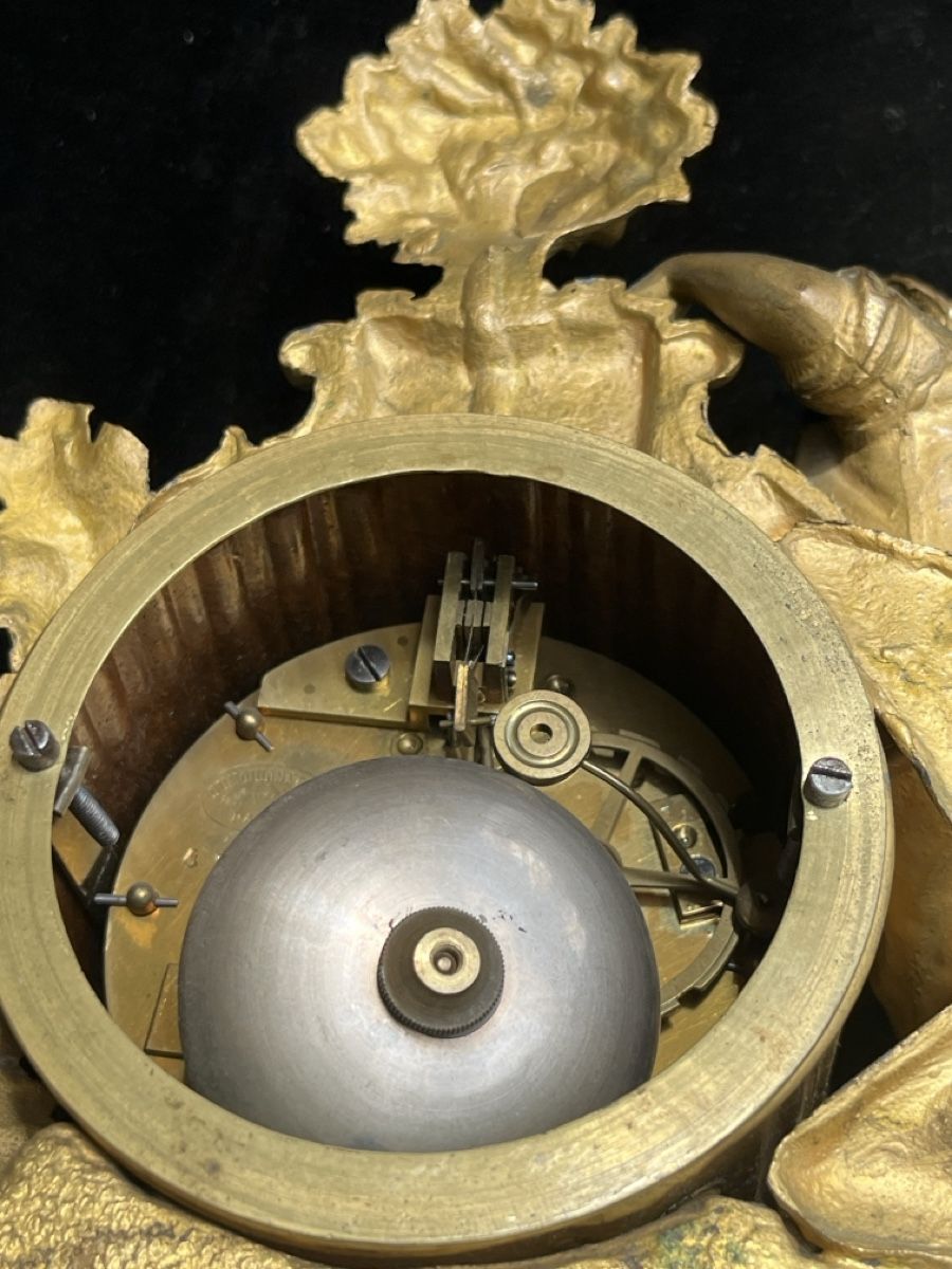 Orologi da terra & Orologi da parete: Antike Figurenuhr Bronze  – Usato da Brienz BE venduto da hey_z9vg 2