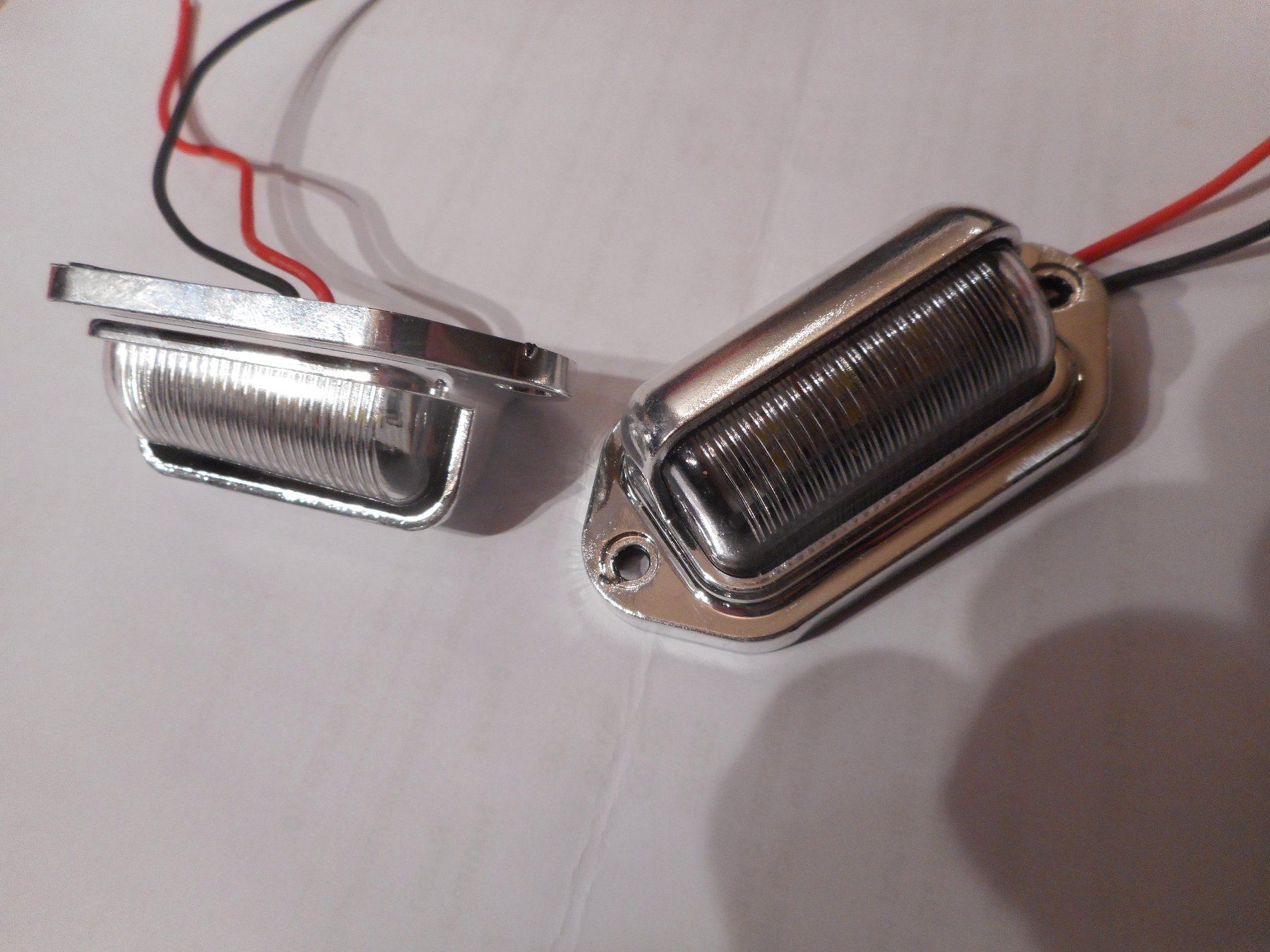 Tutti pezzi di ricambio auto: 2x Nummernschildbeleuchtung LED Chrom – Nuovo e nell'imballaggio originale da Bretzwil venduto da gbfluck