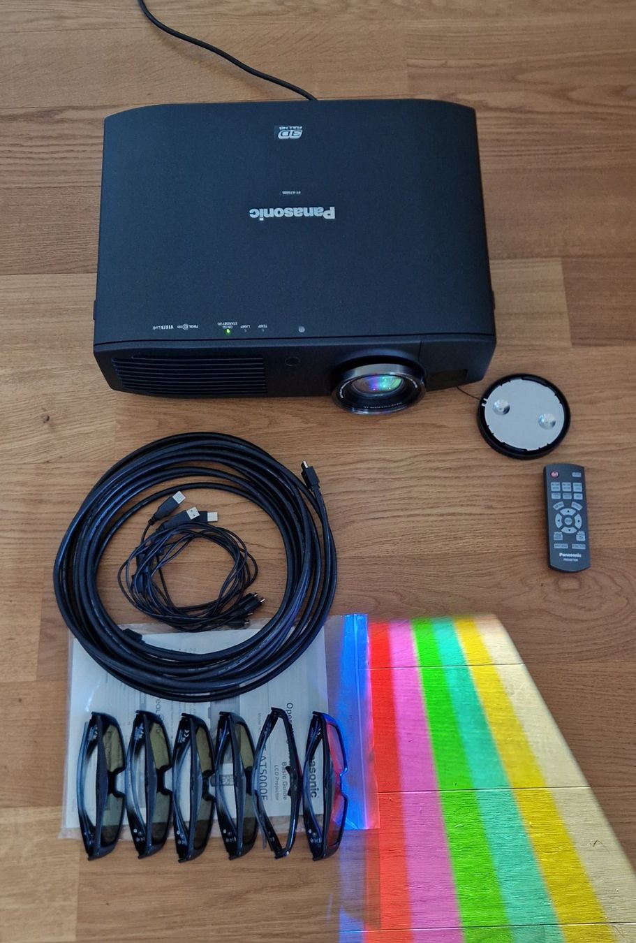 Panasonic Vidéoprojecteurs: 3D Beamer - Panasonic PT-AT5000E – D'occasion à Thun par Chmaster
