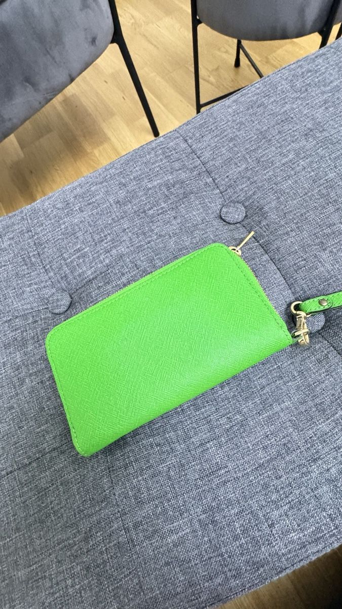Michael Kors Portafogli: Michael Kors | Tasche | Etui – Usato da Kilchberg ZH venduto da nad_6dwp 2