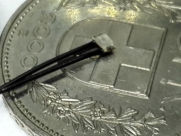 Componenti elettronici: LED SMD 1206, gelb, verkabelt 12V – Nuovo (secondo la descrizione) da Luzern venduto da Salefactory 1