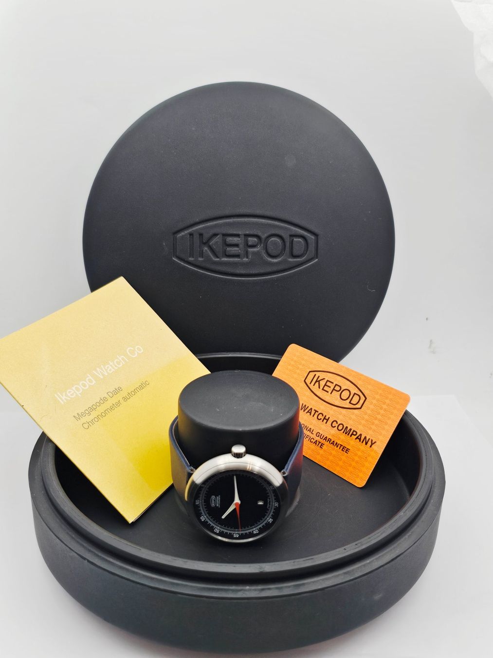 Uhren: Ikepod Megapode Date Automatic Marc Newson Design Limitiert – Gebraucht aus Bassersdorf von AnkerWatch 1