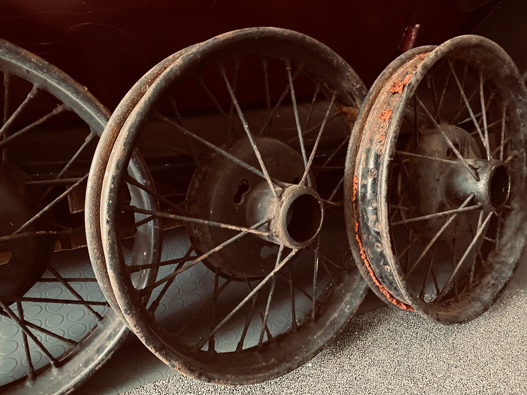 Austin Tutti pezzi di ricambio auto: Austin 7 SEVEN Felgen – Usato da Dachsen venduto da ColdChisel 3