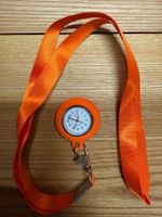 Schwesternuhr Quartz mit Schlüsselband orange