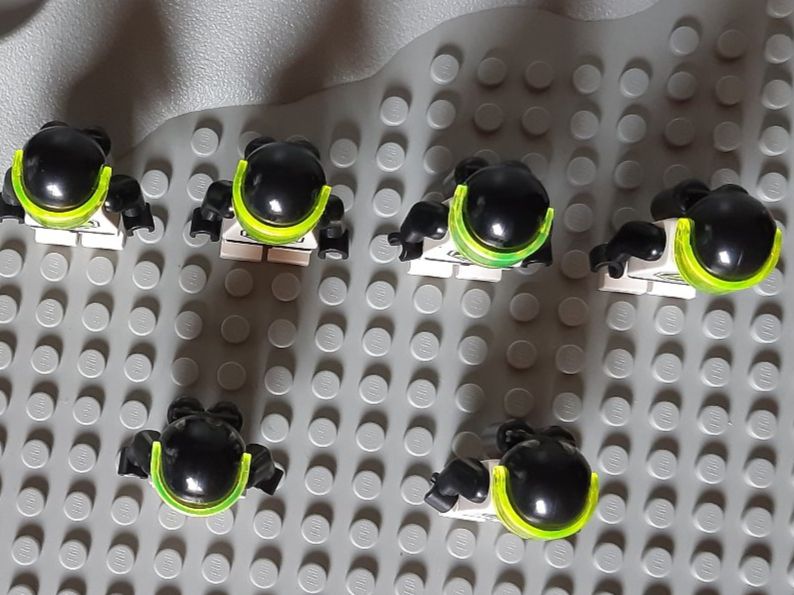 Lego Kit di costruzioni: LEGO Space Minifiguren - Blacktron 2 - sp002 – Usato da Muhen venduto da Legoholic 4