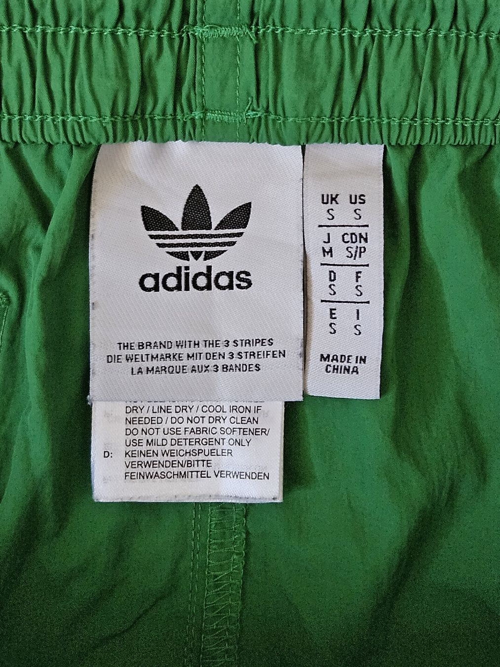 Adidas Pantaloni: Adidas Sporthose Grösse S gebraucht – Usato da Bern venduto da ben_7n6d 2