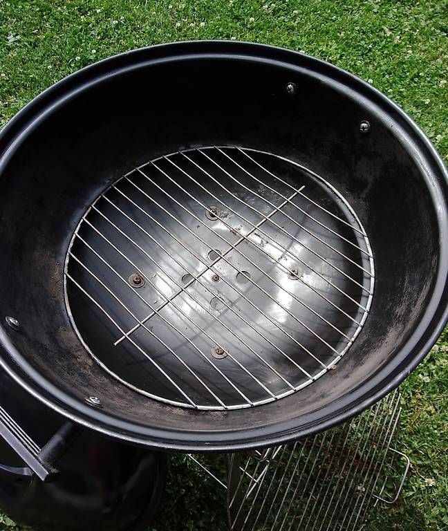 Grils: Holzkohlegrill / Kugelgrill – D'occasion à Kreuzlingen par Deanmartin 2