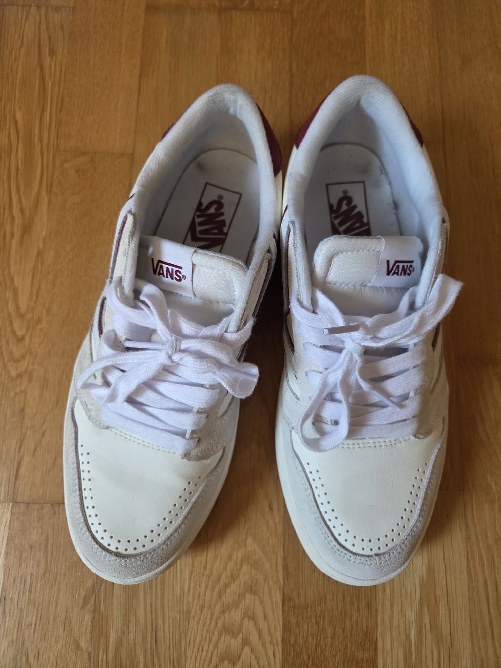 Vans Scarpe da uomo: Vans Lowland 2.0 – Usato da Bern venduto da turbofairfield 2