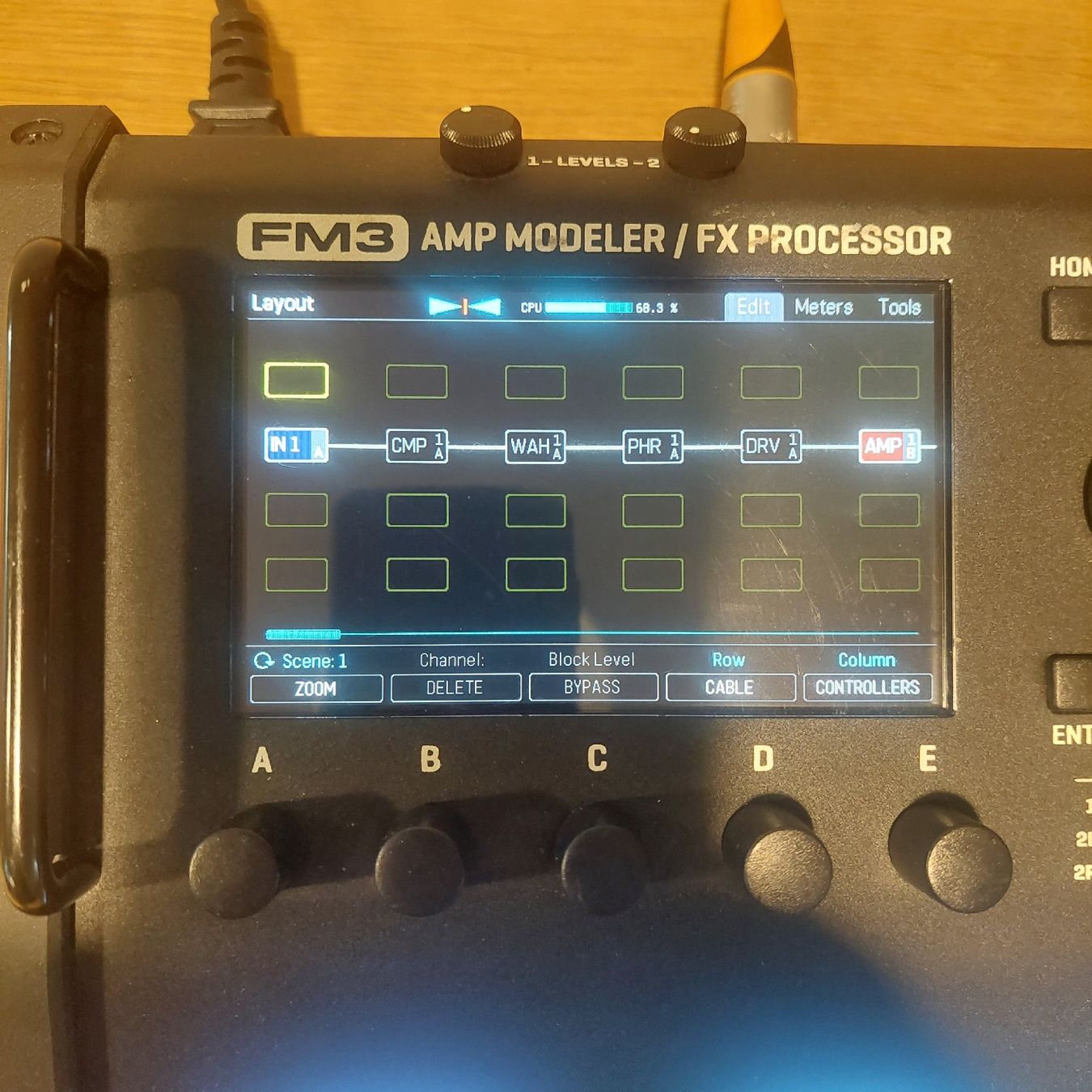 Fractal Audio Amplificatori: Fractal Audio FM3 Amp Modeler/FX Processor Top-Zustand – Usato da Zürich venduto da Ricardo_Noname 2