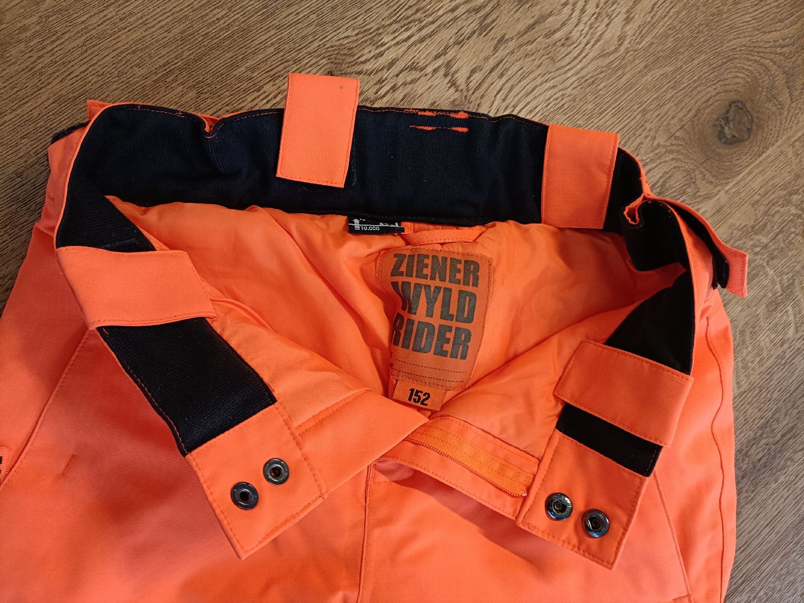 Hosen: Skihose Kinder – Gebraucht aus Lengnau AG von Ssvenja 1
