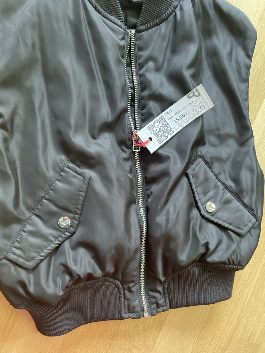 H&M Gilet & Giacche: Schwarze H&M Weste, Top Zustand – Usato da Rüfenacht BE venduto da Edinas_shop 3