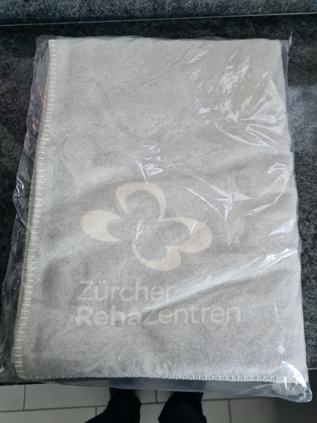 Couvertures: Kuscheldecke – Neuf avec emballage d'origine à Klosters par Riva123