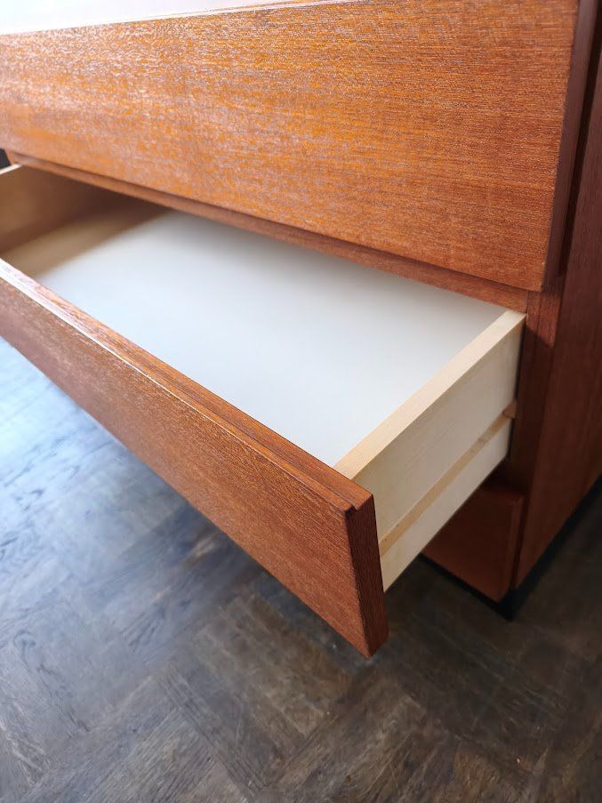 Cassettiere: Vitnage Kommode Sideboard Mid Century 88x55x45cm Holz – Usato da Toffen venduto da Immo-Erben 8