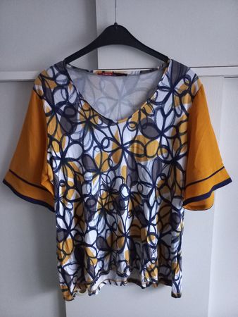 Bluse von Kakie ca. Gr.46 ungetragen