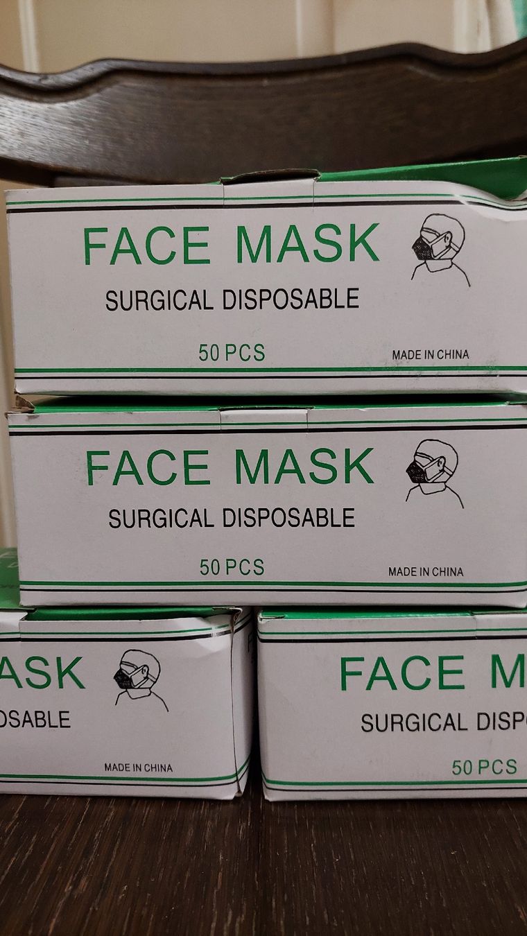 Prodotti per la cura medica: gesichtsmasken/Einweg Surgical Mask – Nuovo e nell'imballaggio originale da Basel venduto da O-MEGA