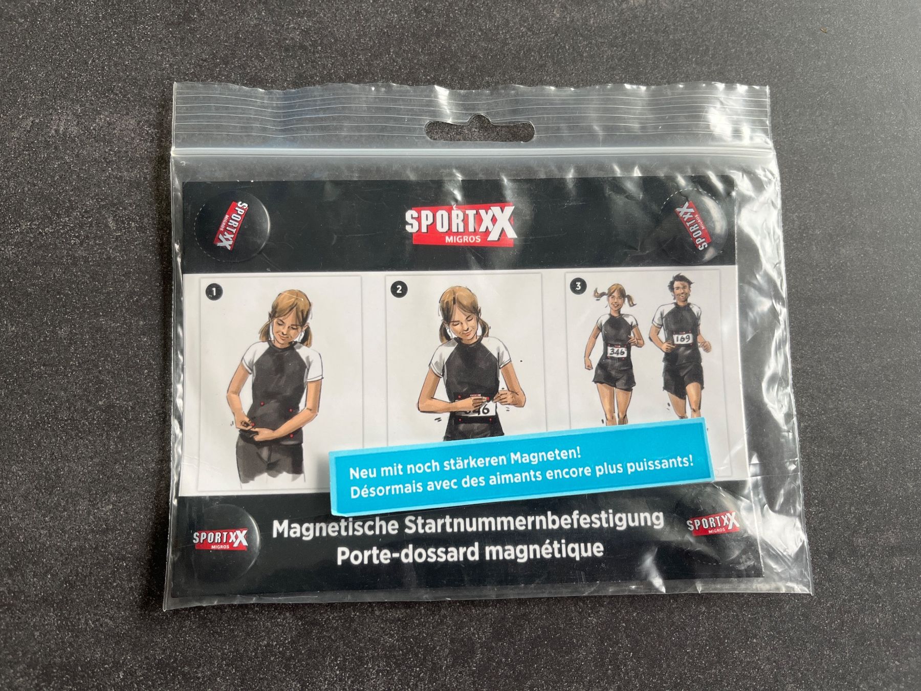 Calamite: Magnetische Startnummernbefestigung – Nuovo e nell'imballaggio originale da Aarau venduto da Swifty03