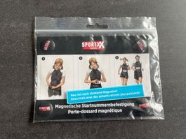 Magnetische Startnummernbefestigung
