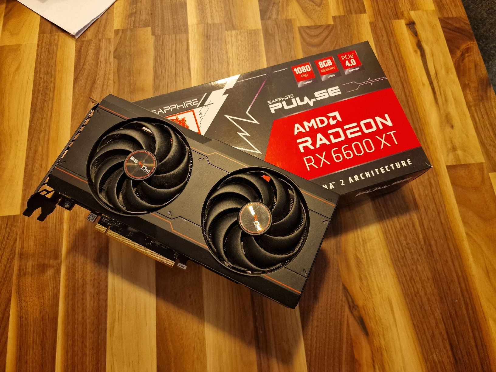 Amd Grafikkarten: Sapphire Pulse AMD Radeon RX 6600 XT – Gebraucht aus Zürich von