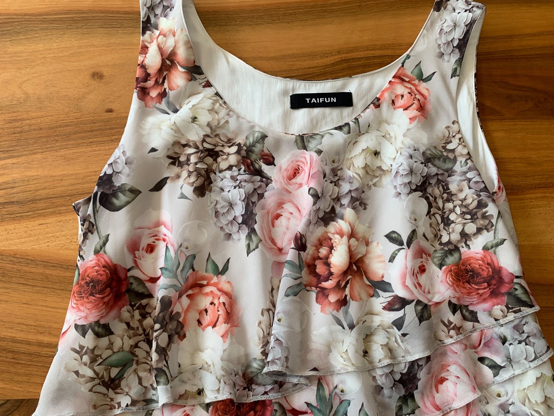 Taifun Vestiti: TAIFUN romantisch verspieltes Blumenkleid Gr. 36 – Nuovo (secondo la descrizione) da Meiringen venduto da snahhanssnah 2