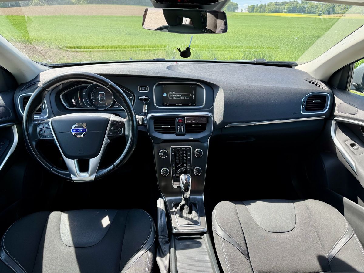 Volvo Autos: Volvo V40 D3 – Gebraucht aus Bösingen von patrick.r.k 7