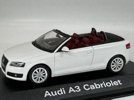 Audi A3 Cabriolet ab 2007 weiss 1:43 Minichamps