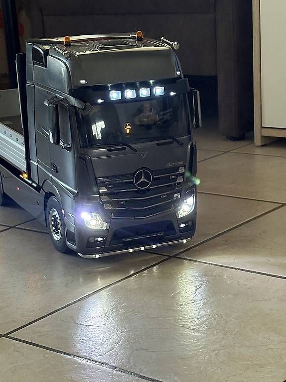 Modellismo RC: Tamiya Actros  – Usato da Mézières FR venduto da Paulwalke3 1