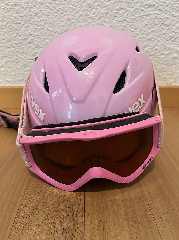 Helme: UVEX Skihelm 48-52 – Gebraucht aus Uerikon von vtcl83 1