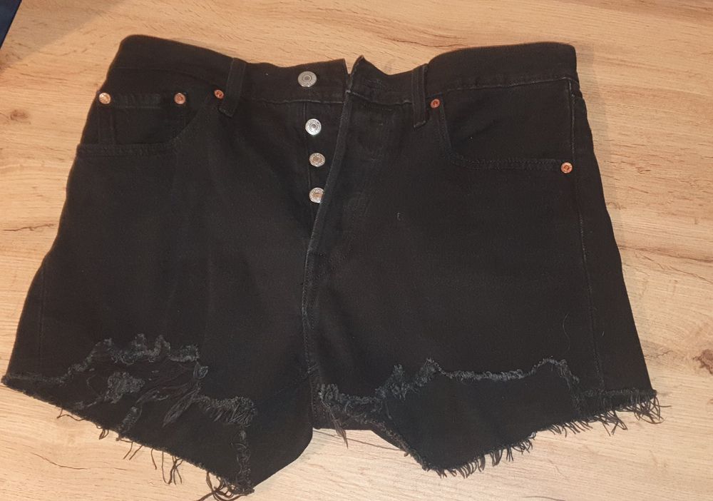 Shorts Jeans ZARA Cool - Taille 38, Modèle SH316, En Très Bon état D'occasion