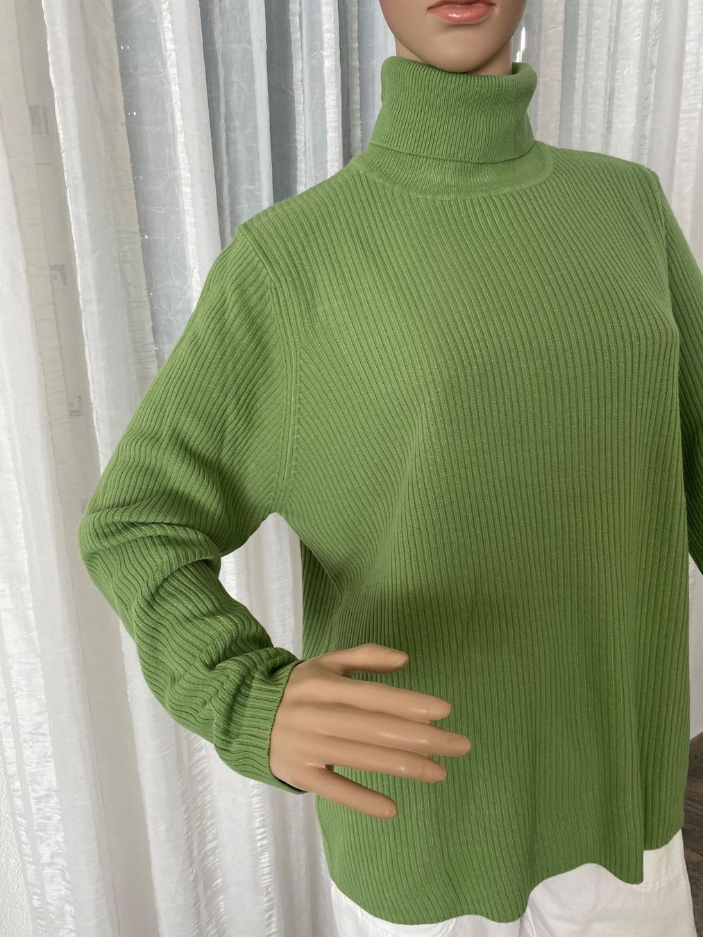 Pullover & Sweatshirts: Perfekter Auftritt - toller Rollkragenpullover, L/XL – Neu (gemäss Beschreibung) aus Winkel von ferrari2022 2