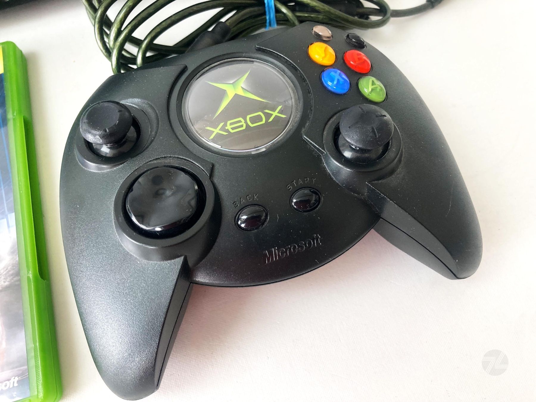 Microsoft Konsolen: Classic Xbox Konsole + 2 Games + Controller – Gebraucht aus Wetzikon ZH von cyan74 2