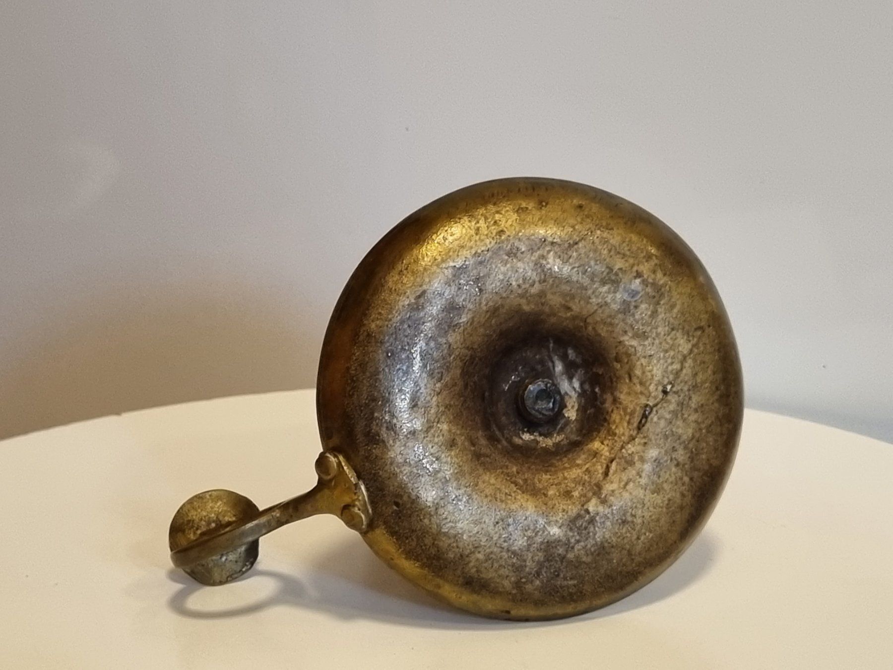 Portacandele: Antiker Messing Kammerleuchter um 1900 – Usato da Scharnachtal venduto da devin03 8