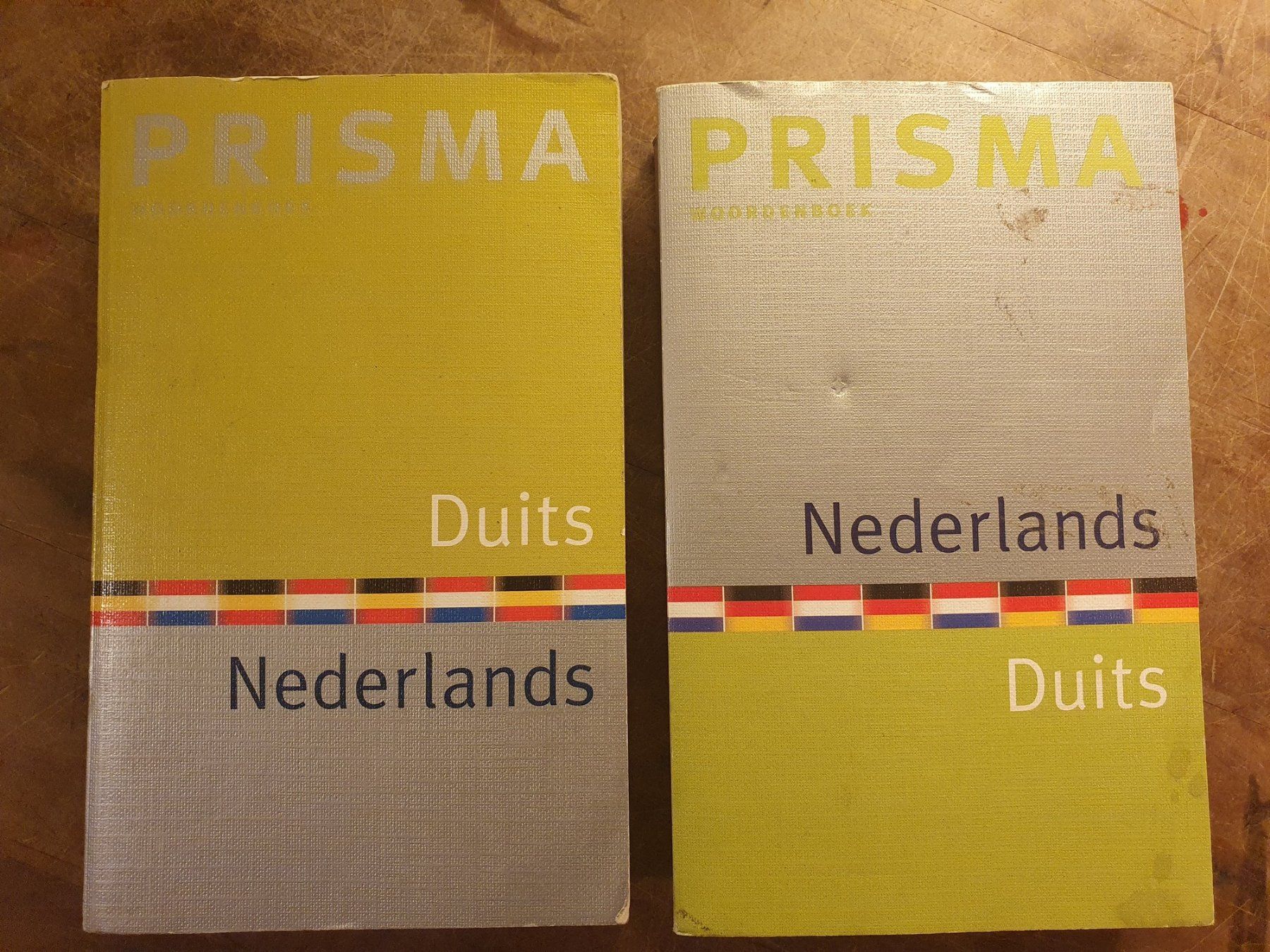 Bücher: Nederlands Duits - Duits Nederlands - J.A.H. van Gemert – Gebraucht aus Zürich von loosebone