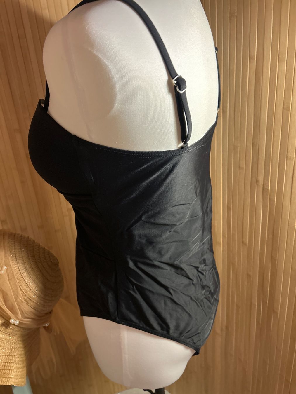 Costumi da bagno & Bikini: Schwarzer Badeanzug, One-Piece, elegant, Gr. L. Neu! – Nuovo (secondo la descrizione) da Bettlach venduto da Aresdiego 1