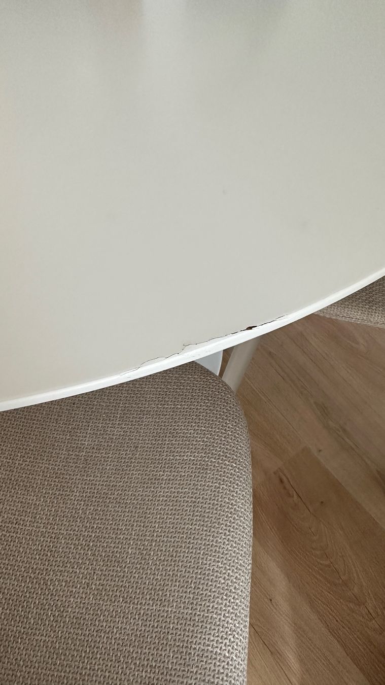 Set de table et chaises: Tisch mit 4 Stühlen – D'occasion à Chur par sivik 3
